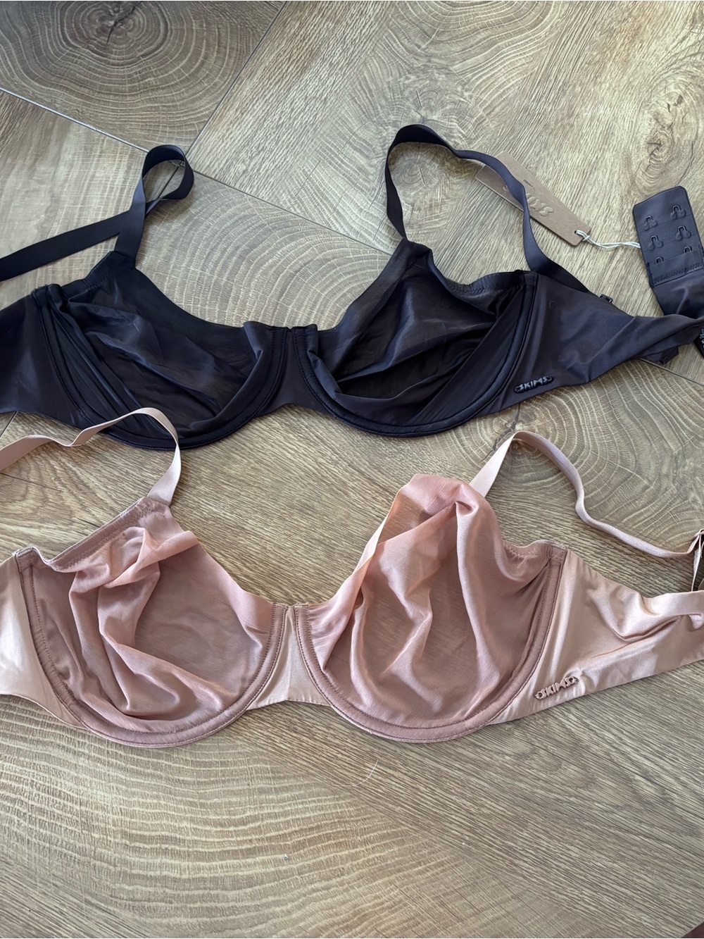 SKIMS Sheer Underwire Bras in Black & Blush
